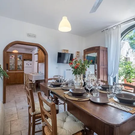 Sleeps 6 Pool Wifi Vila Noci